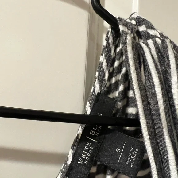 WHBM STRIPPED TOP - Picture 4 of 4